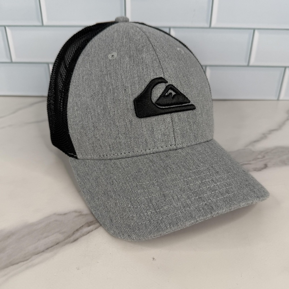 Quiksilver Trucker Hat Cap Snap Back One Size Gray Black Grounder Mens